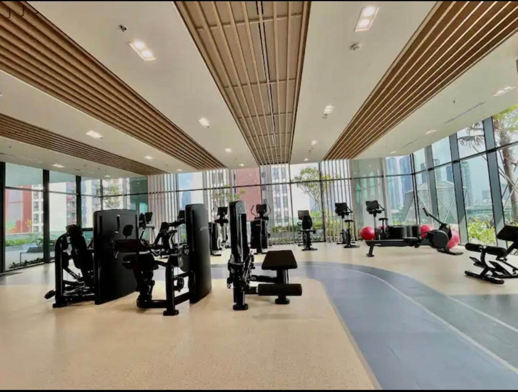 The Metropole -Complex "Opera, Crest, Galleria " -Free Pool-Gym-Sauna Room-Yoga Room Ho Chi Minh-staden Exteriör bild